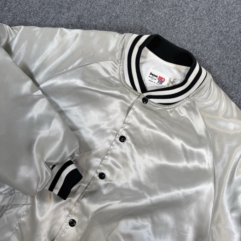 Vintage King Louie Pro Fit Satin Jacket Mens XL Silver USA‎ Made Windbreaker